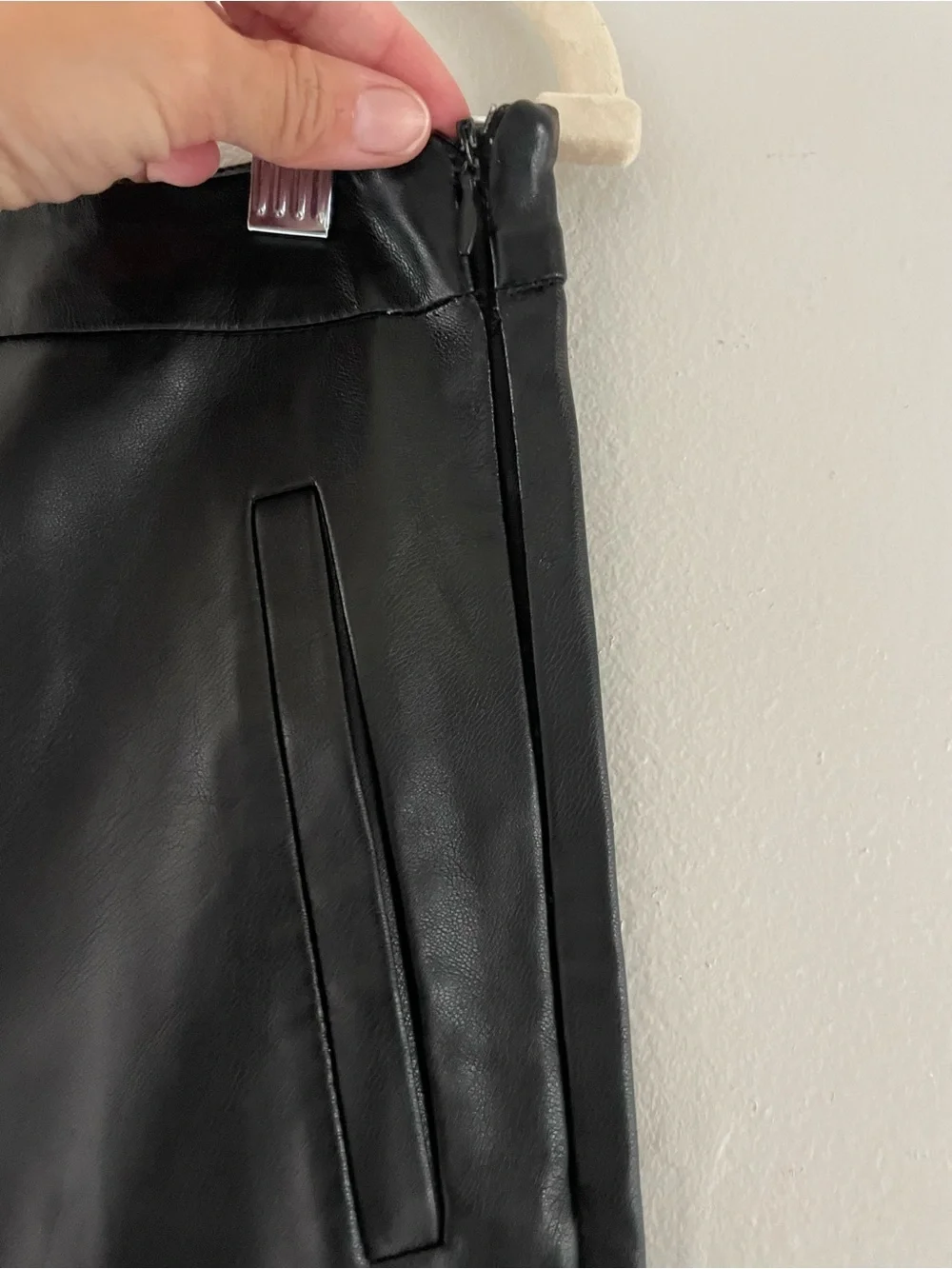 Lulu's Black Faux Leather Skinny Pants